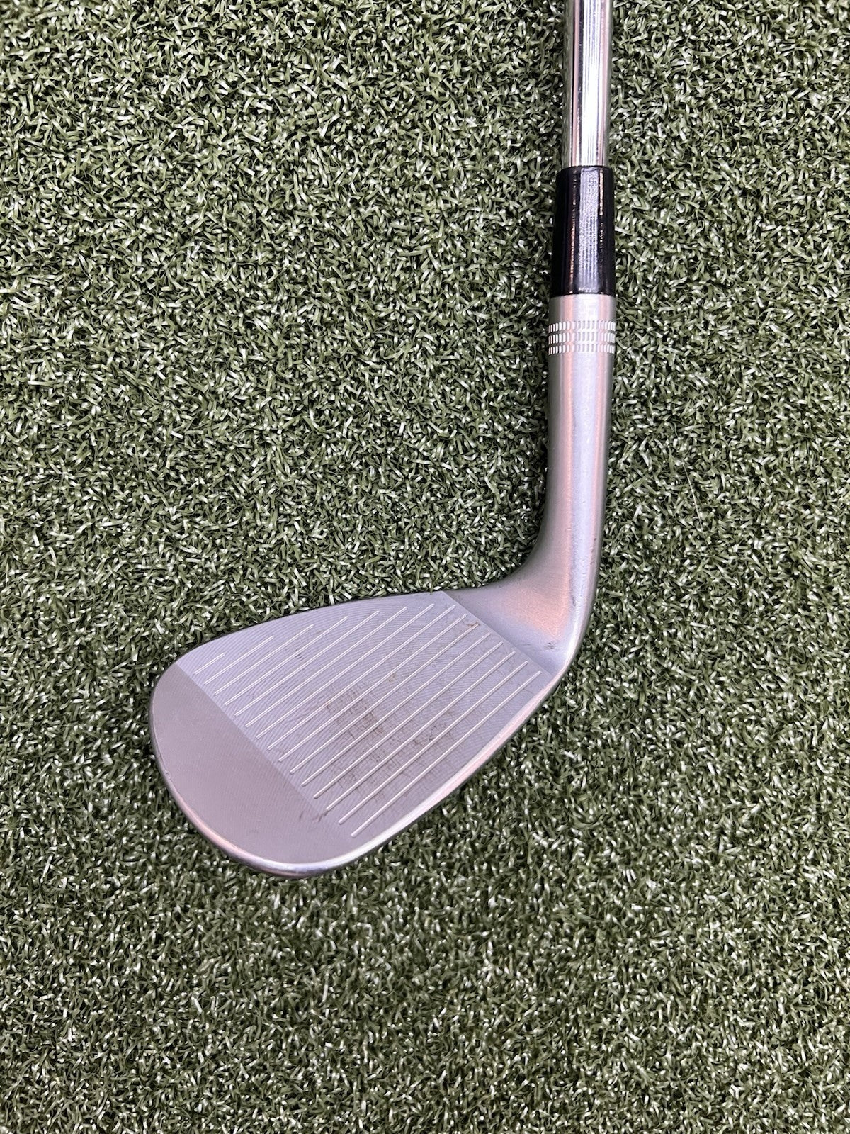 Wilson Staff Model 60 Degree Wedge Dynamic Gold Wedge Flex
