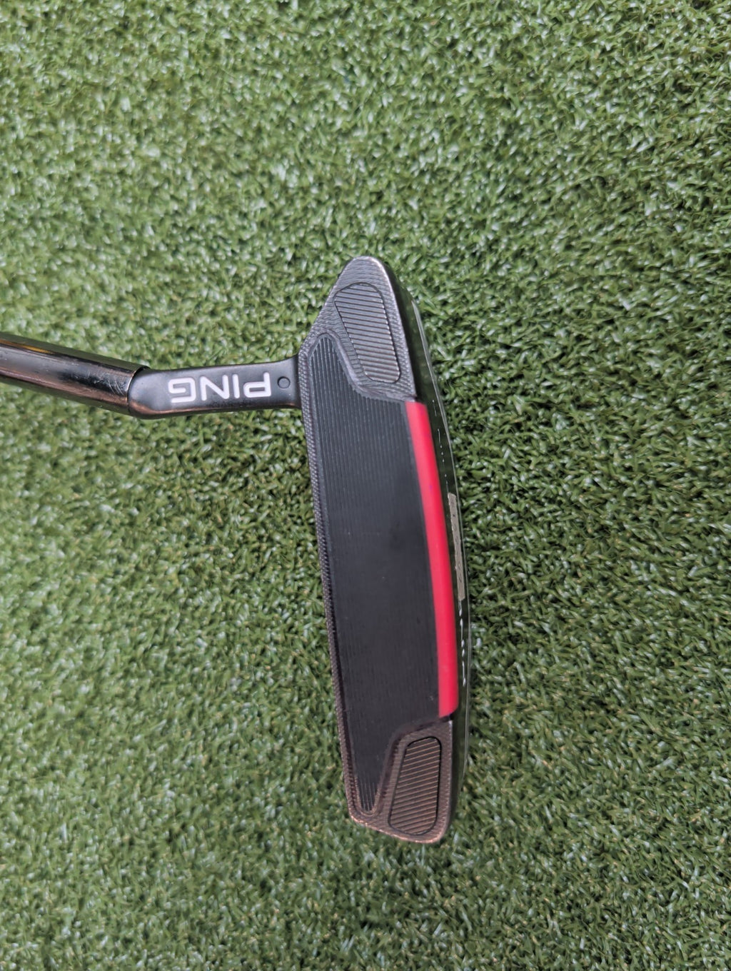 Ping Cushin 4 Blade Putter. 32.5 Inches