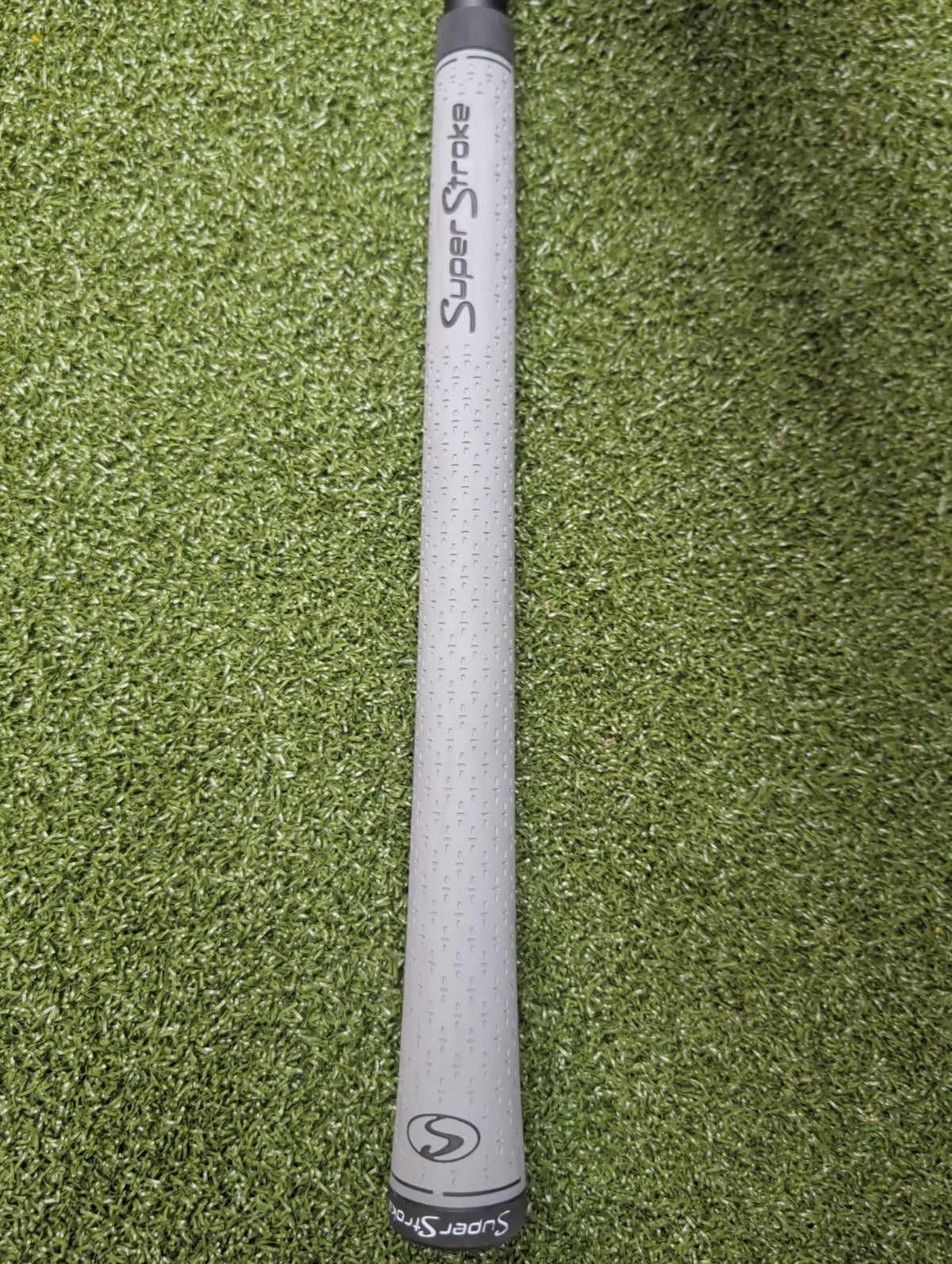 Adams Idea a 12. 3 Iron Hybrid 19°. Stiff Flex