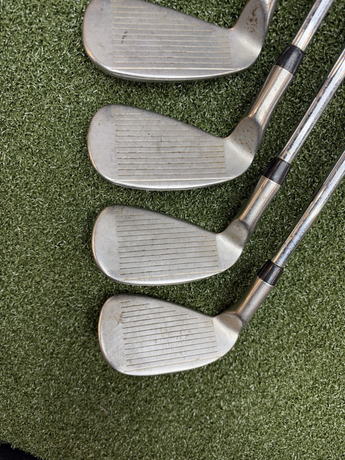 Cleveland VAS+ Iron Set (2-P) With Stiff Shafts