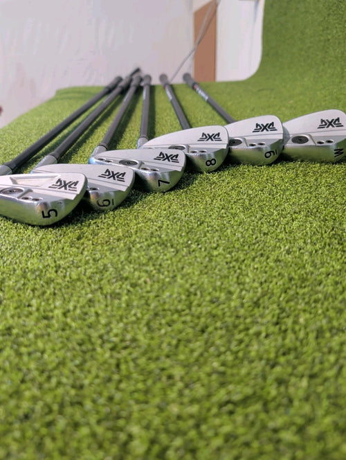 PXG Gen 4 0311 ST 5-PW La Golf X-Flex Right Handed