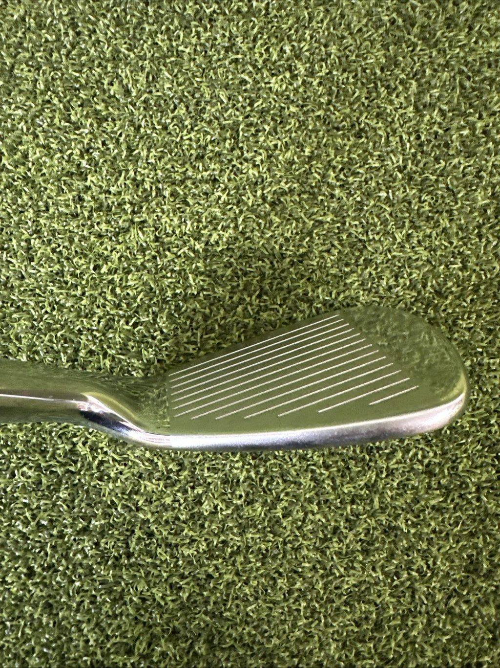 Wilson Staff FG Tour V6 9 Iron Right Hand Xtra Stiff