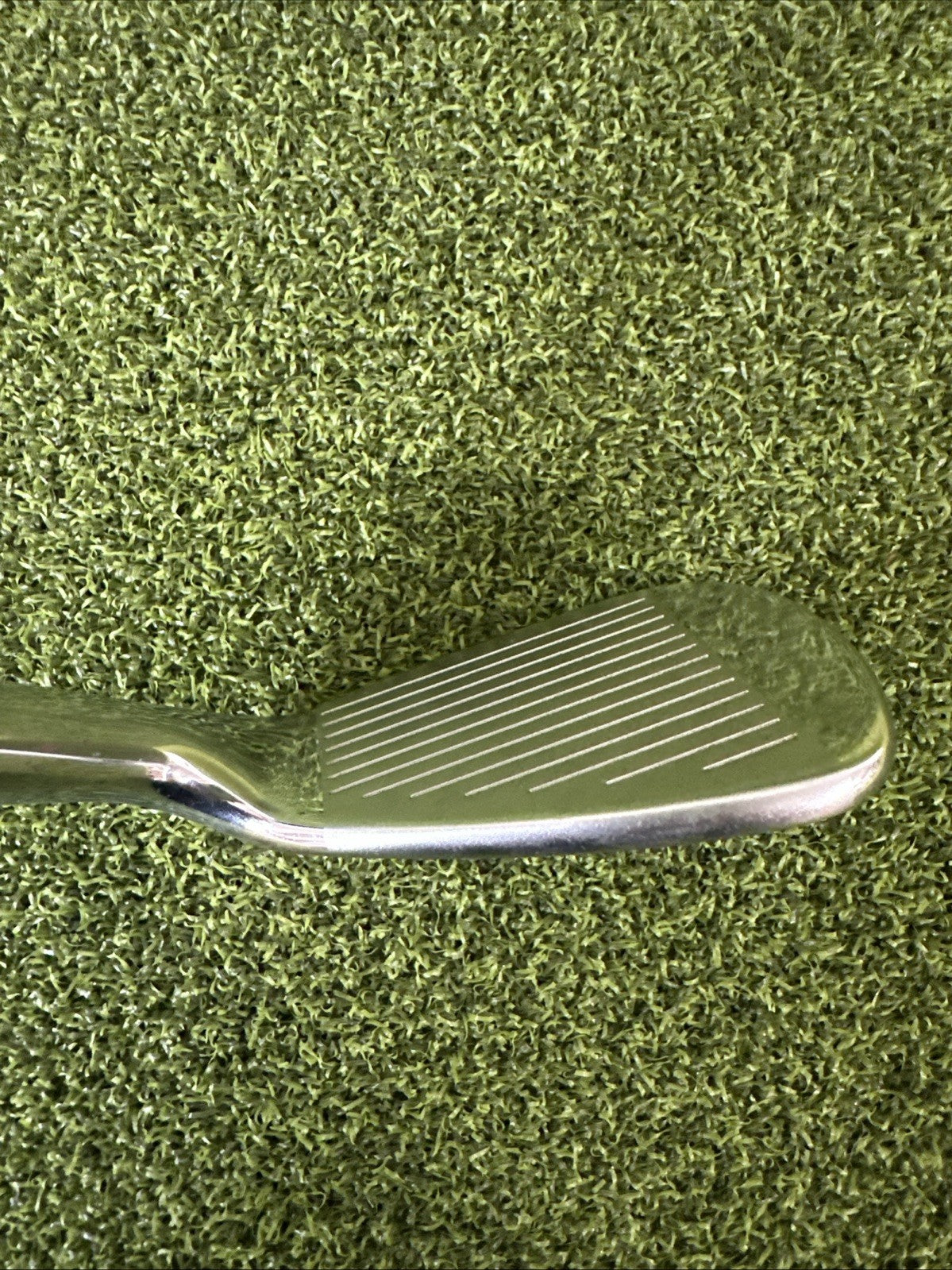 Wilson Staff FG Tour V6 9 Iron Right Hand Xtra Stiff