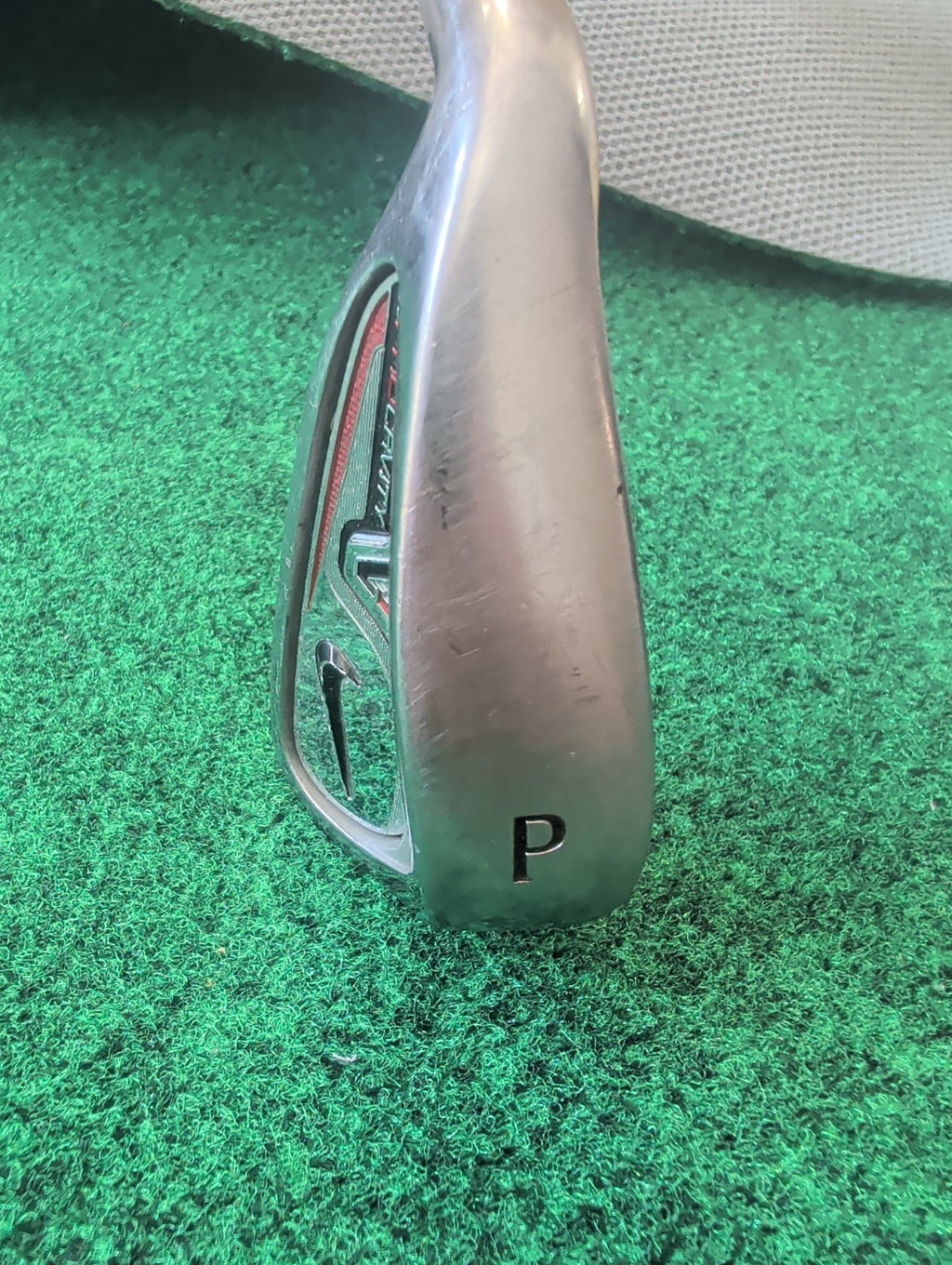 Left Handed Nike VR Pro Cavity Pitching Wedge. Regular Flex