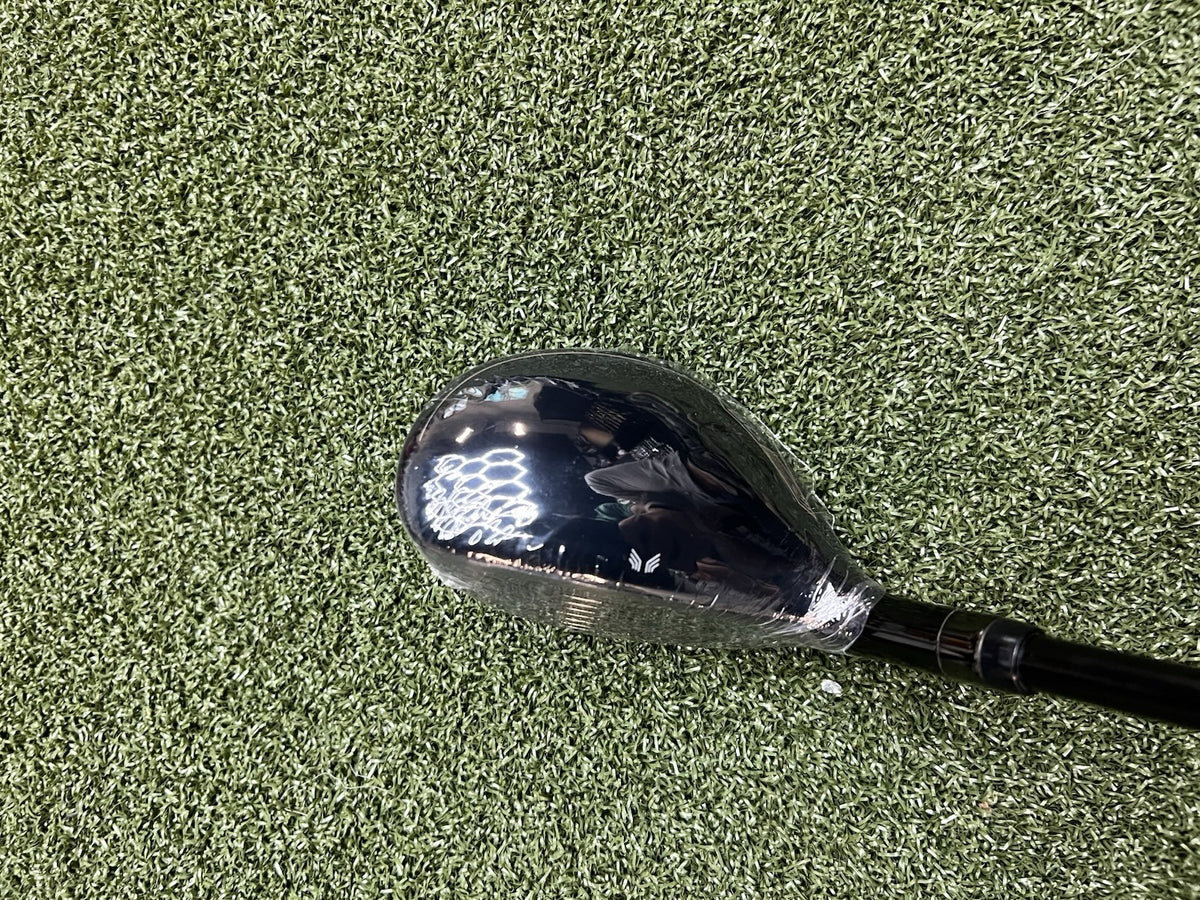 Wilson D9 4 Hybrid 22 Degrees With Tensei AV Series 60 Regular Flex 