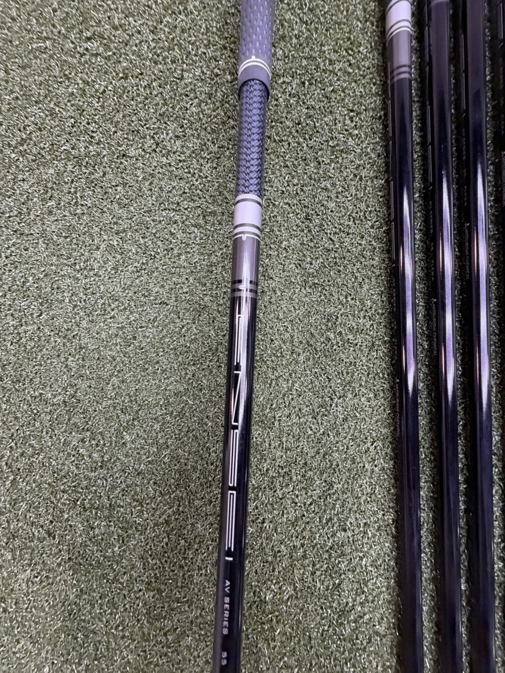 Wilson D9 Iron Set 6-G With Tensei AV 55 Senior Flex Shafts