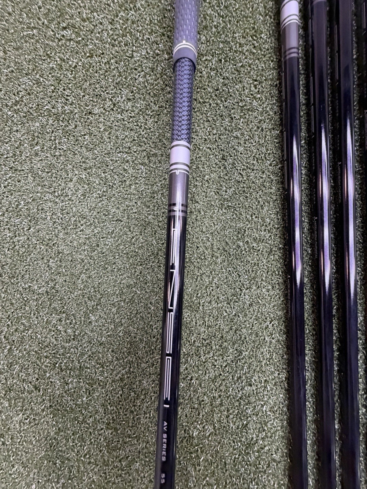 Wilson D9 Iron Set 6-G With Tensei AV 55 Senior Flex Shafts
