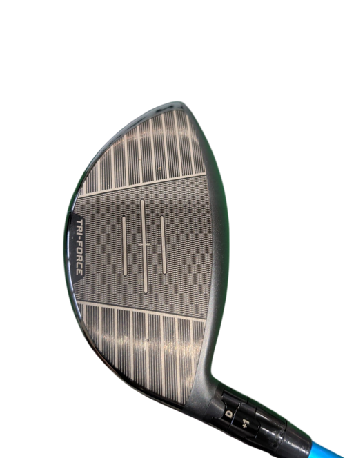 Callaway Quantum Triple Diamond Max Driver 9.0°. Oban Devotion 65g Stiff Flex.