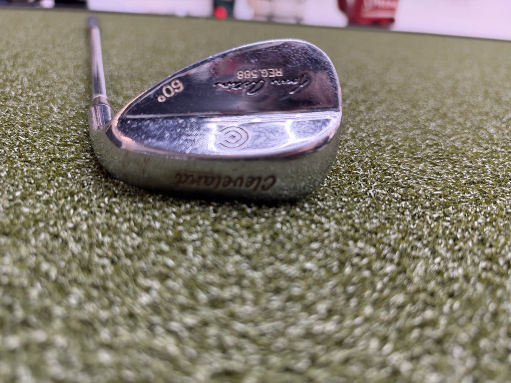 Cleveland Tour Action Reg. 588 60* Wedge 