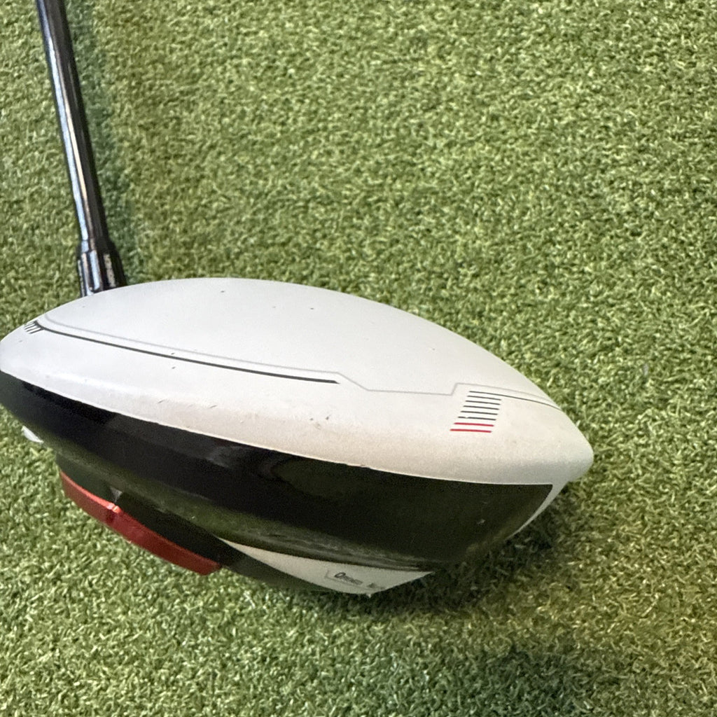 Taylormade R11S Driver Right Hand Stiff Flex 