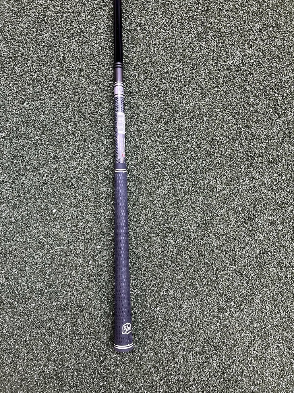 Wilson D9 4 Hybrid 22 Degrees With Tensei AV Series 60 Regular Flex 