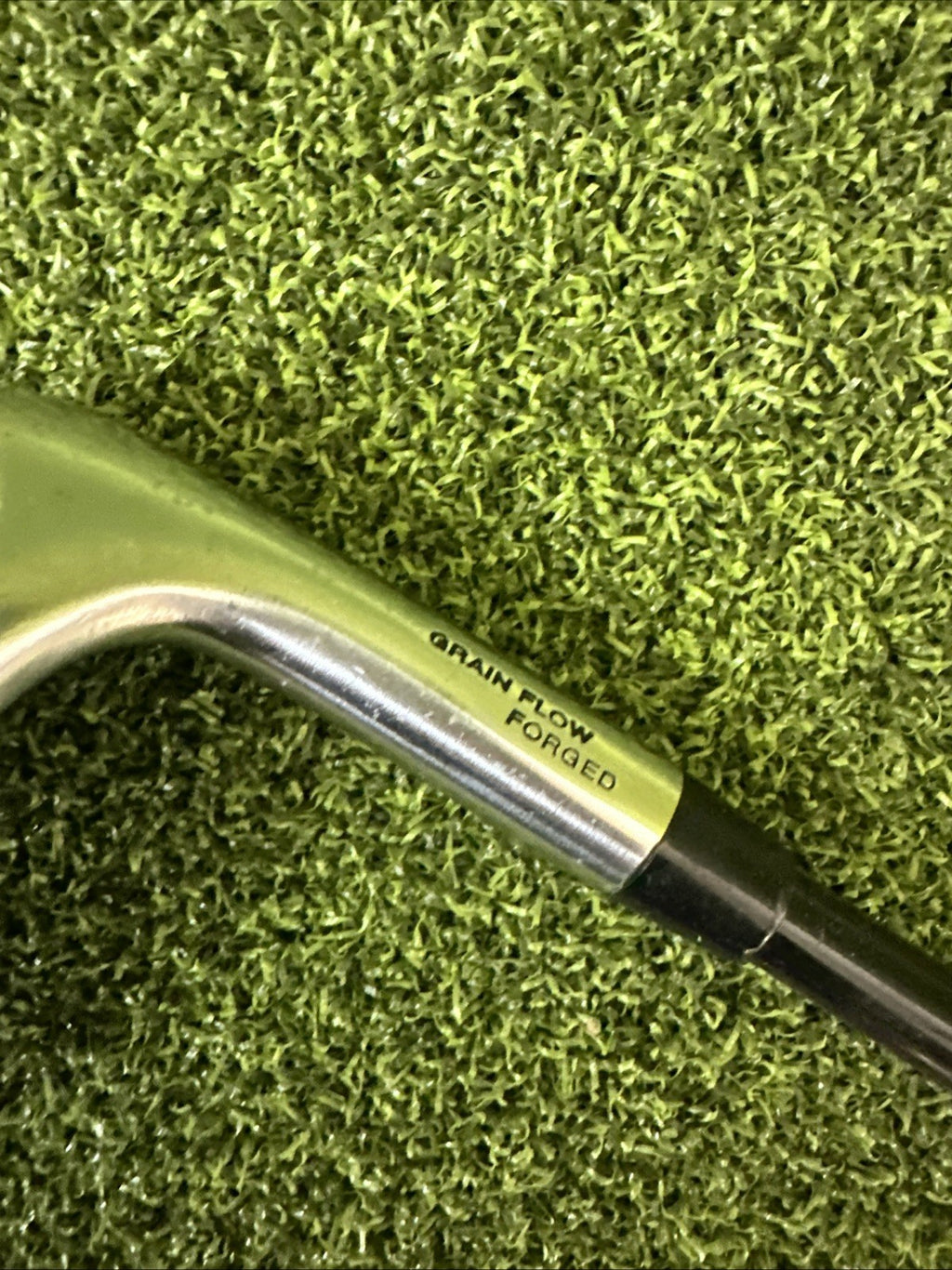 Mizuno JPX 825 Pro Pitching Wedge Right Hand Regular Flex 