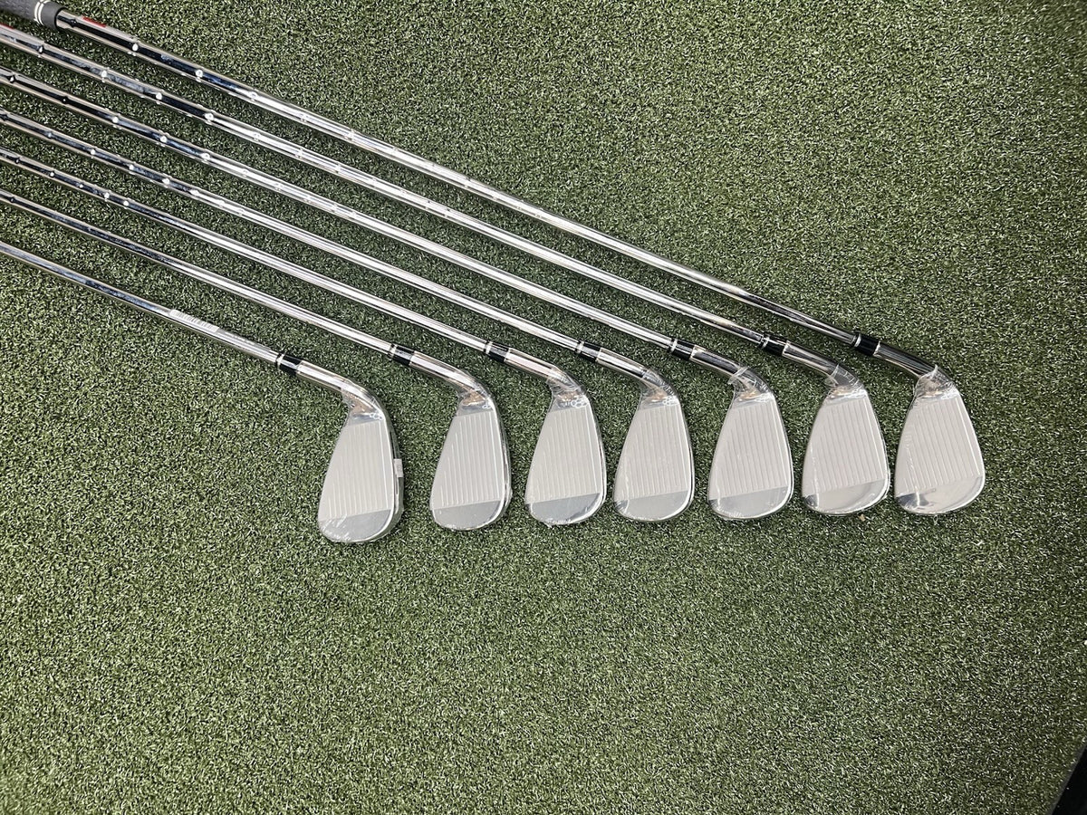 Wilson D9 Iron Set 5-G With KBS Max Ultralite Regular Flex Shafts