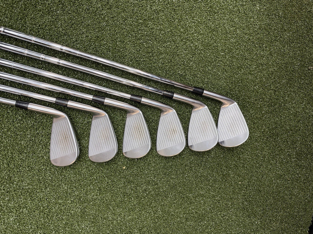 Mizuno 243 Iron Set (5-P) With Dynamic Gold 105 S300 Stiff Shafts