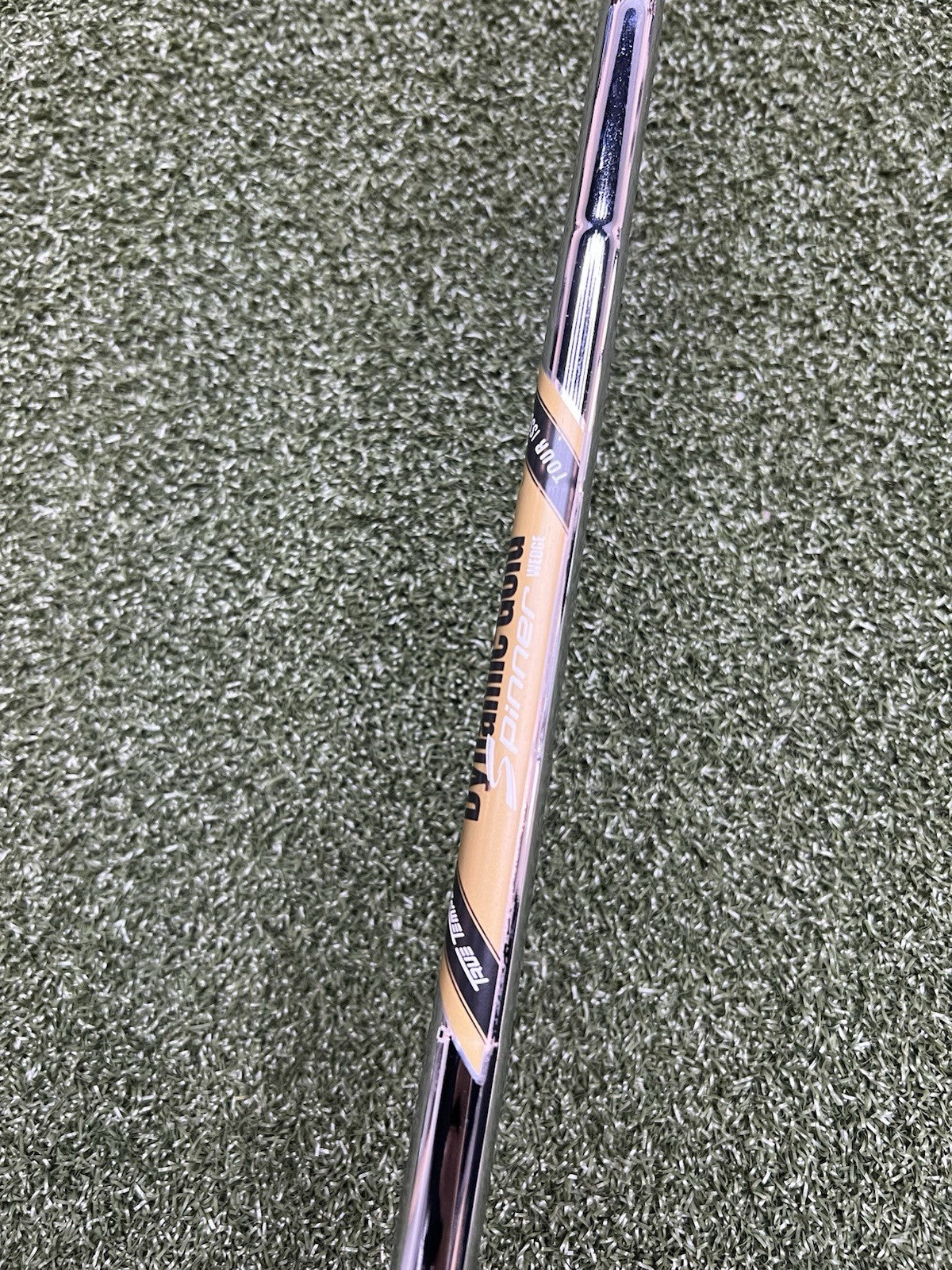 Wilson Staff Model 60 Degree Wedge Dynamic Gold Wedge Flex