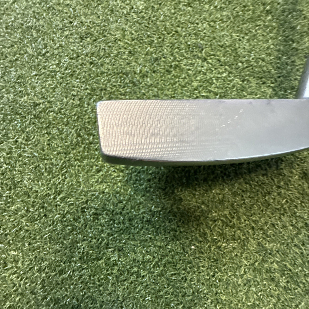Cleveland Classic 2 Mid Mallet Putter Right Hand 35”