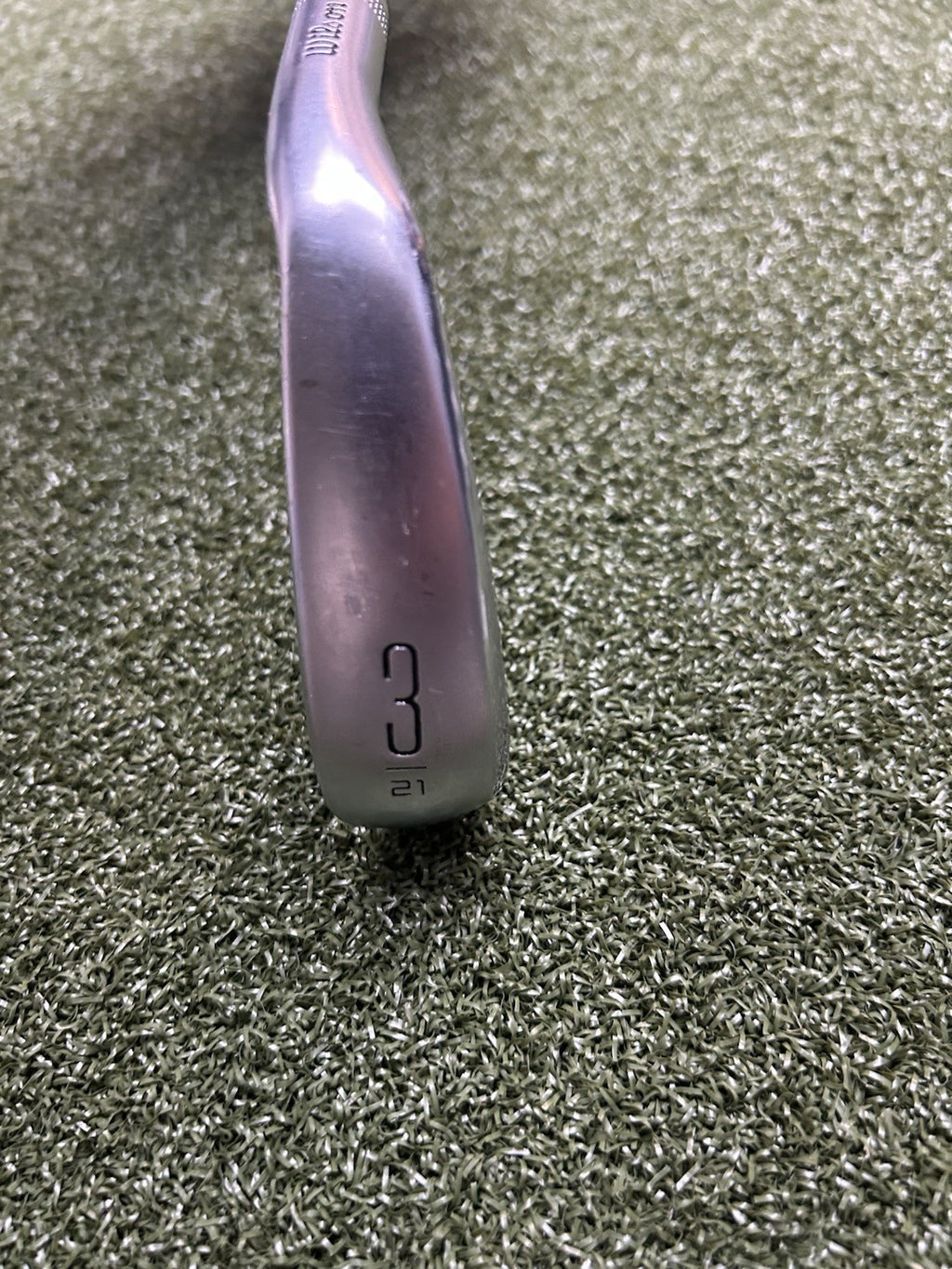 Wilson Staff RB Utility Driving Iron 3-21* Graphite HZRDUS 80g Regular Flex