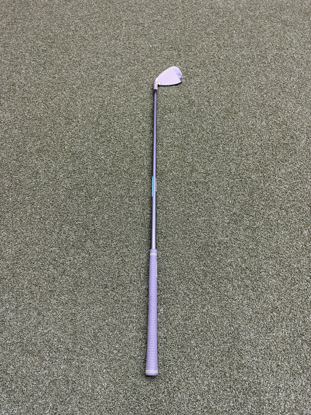 Adams Golf Ladies Hybrid V3 Gap Wedge With Ladies Flex Shaft 
