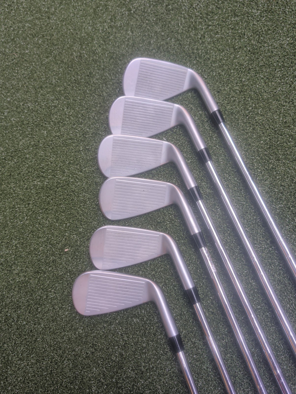 9 Piece Complete Lefty Cleveland Set Regular Flex 