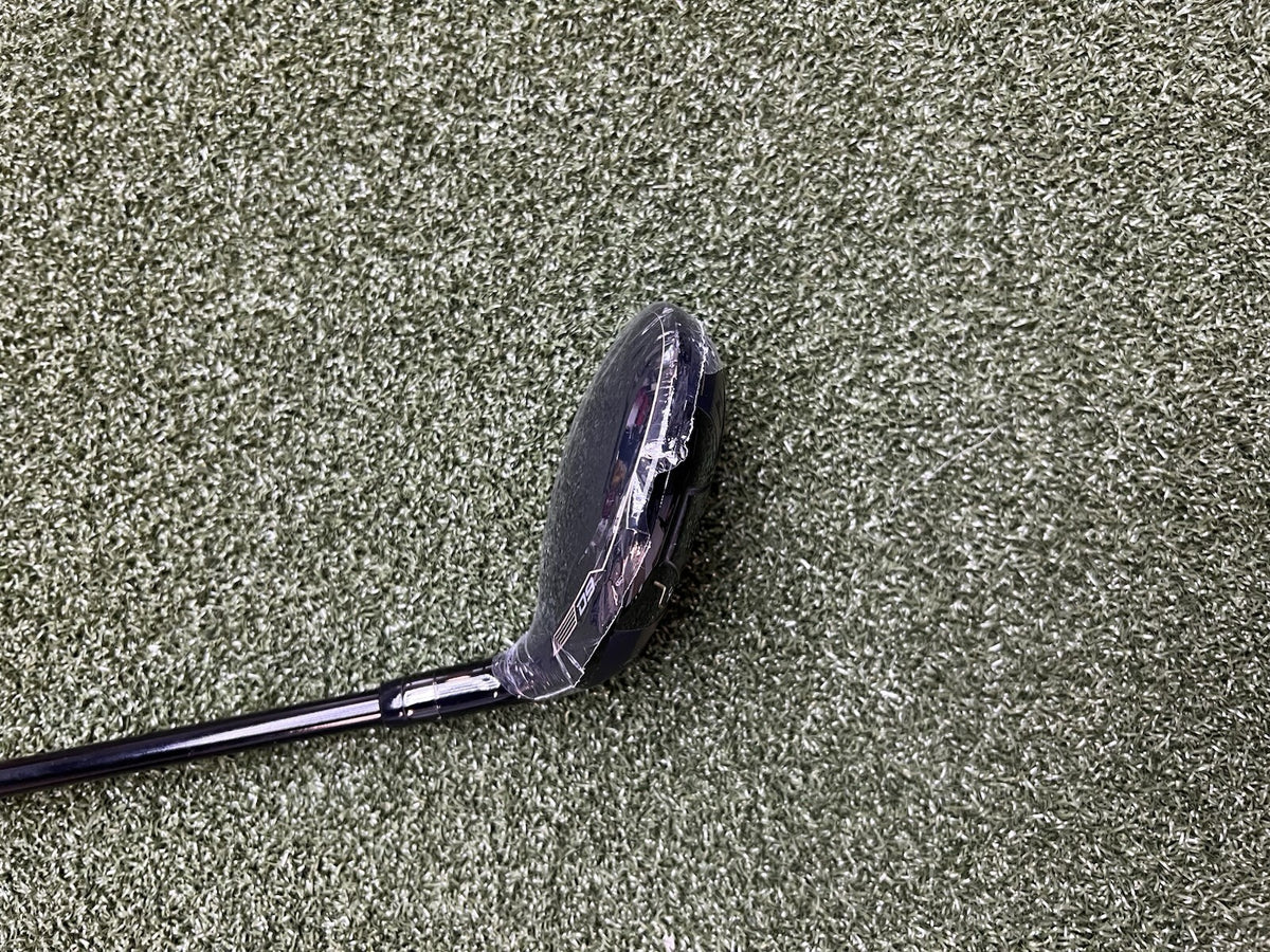 Wilson D9 4 Hybrid 22 Degrees With Tensei AV Series 60 Regular Flex 