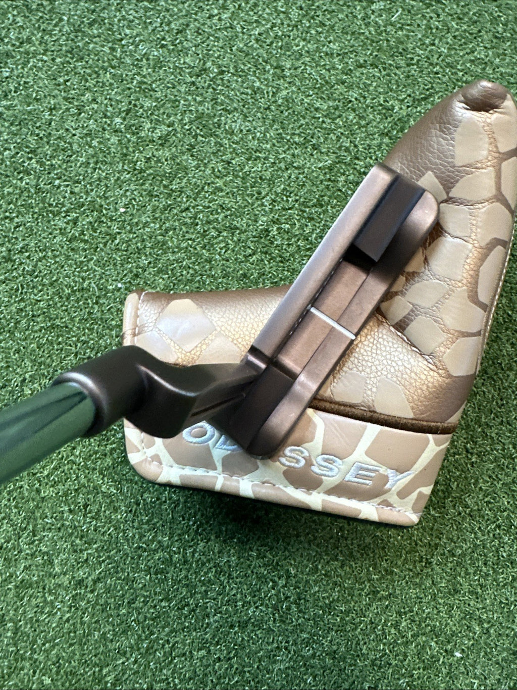 Odyssey Giraffe Beam 1 Right Hand 34” 