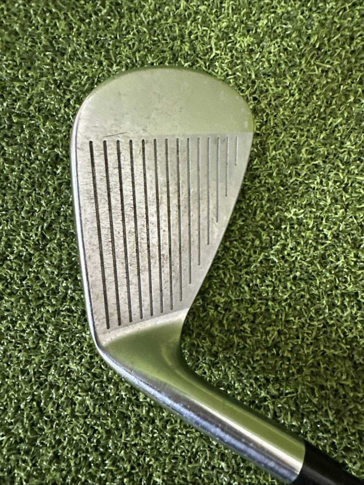 Mizuno JPX 825 Pro Pitching Wedge Right Hand Regular Flex 