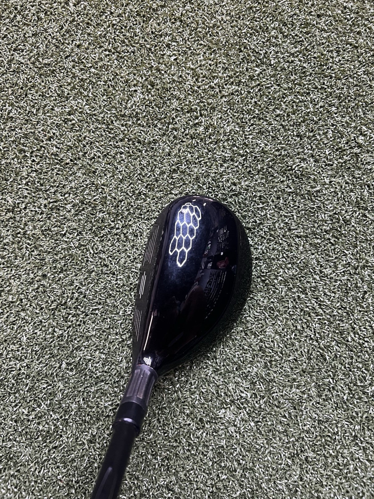 Taylormade M2 Rescue 4 Hybrid 22 Degree With Stock 55 Senior Flex Shaft 