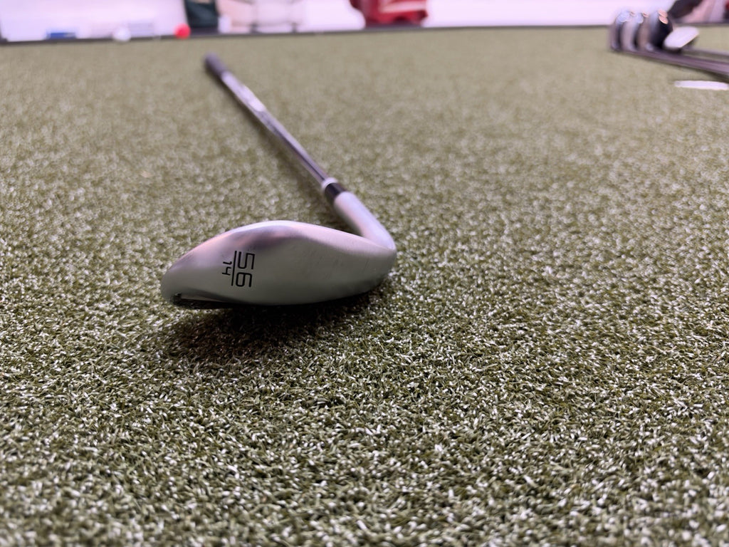 Cleveland CBX 4 Zipcore 56* Wedge 