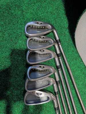 Taylormade Rac R7 XD 5-PW. Ultra lite 65g Stiff Flex. Right Handed