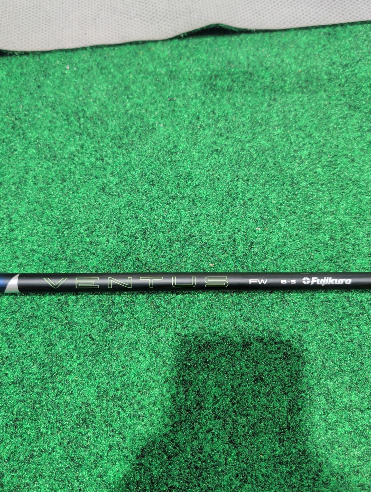 TaylorMade Qi35 Core 3HL 16.5°. 60g Stiff Flex. Right Handed