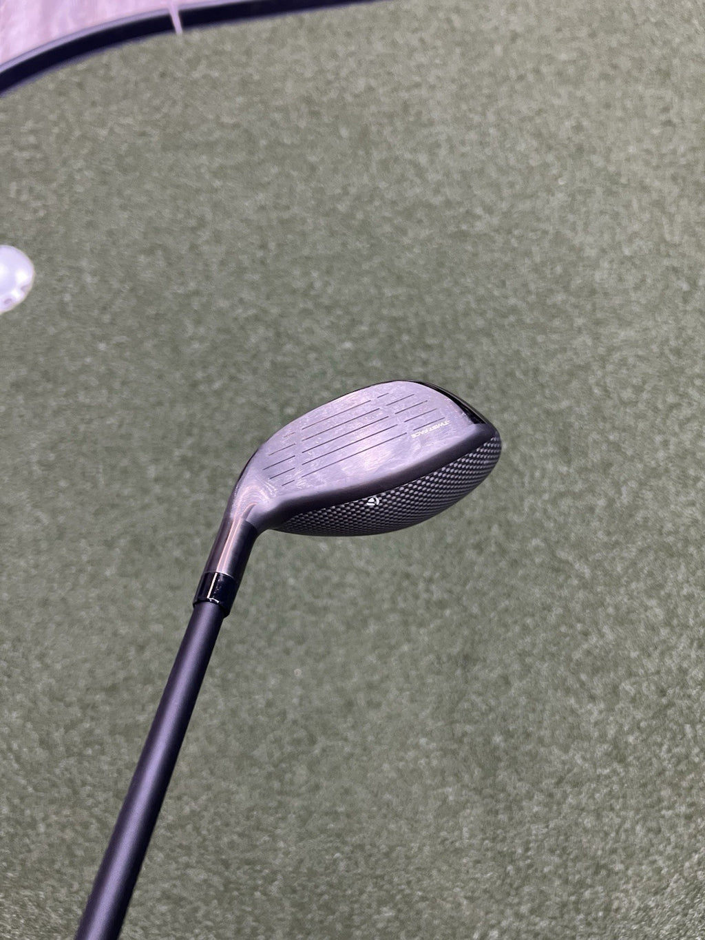 Taylormade Qi35 Max Lite 6 Hybrid Vanquish 5 R2 Senior Flex