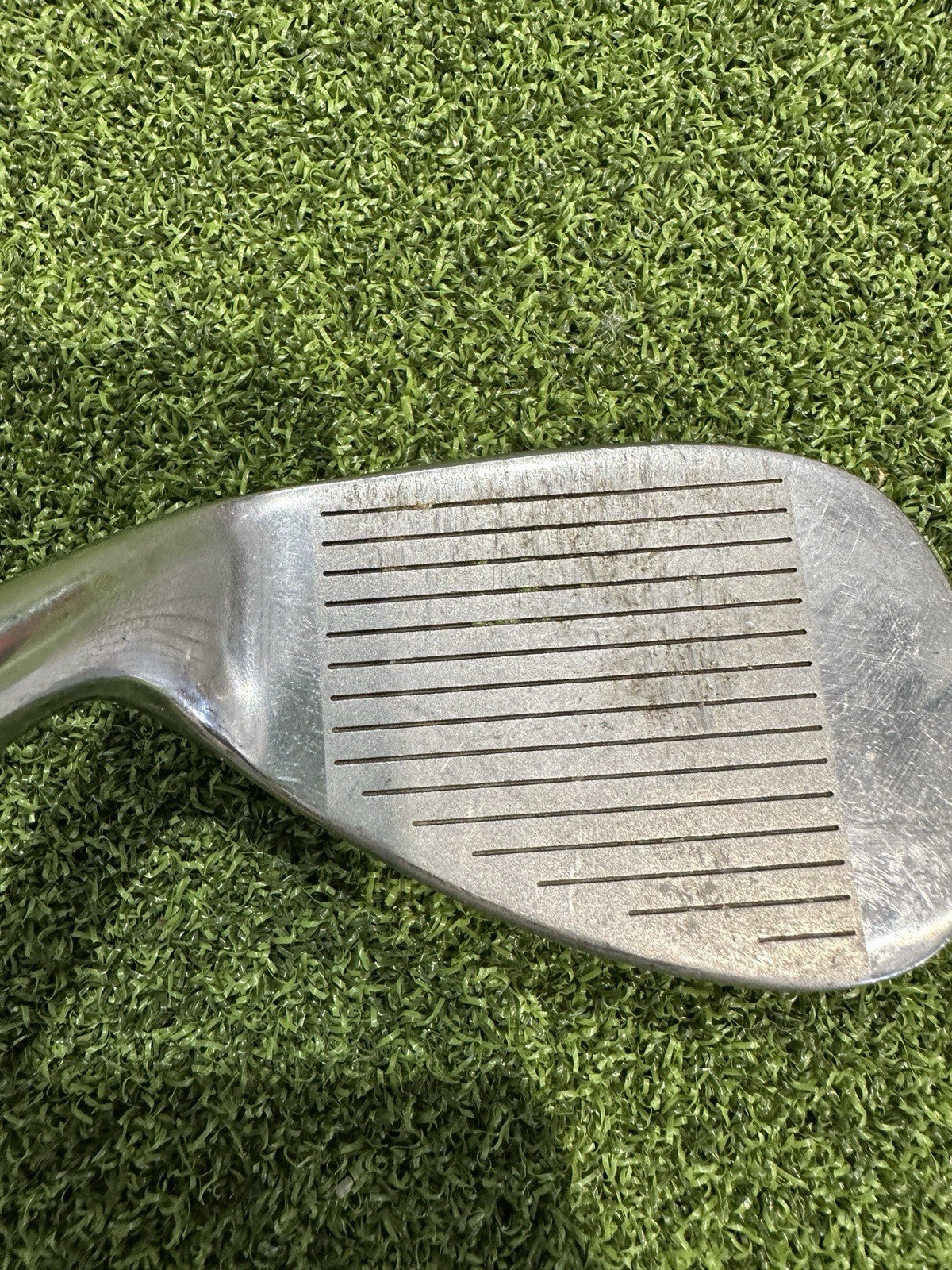 Wilson Harmonized 56° Wedge Right Handed