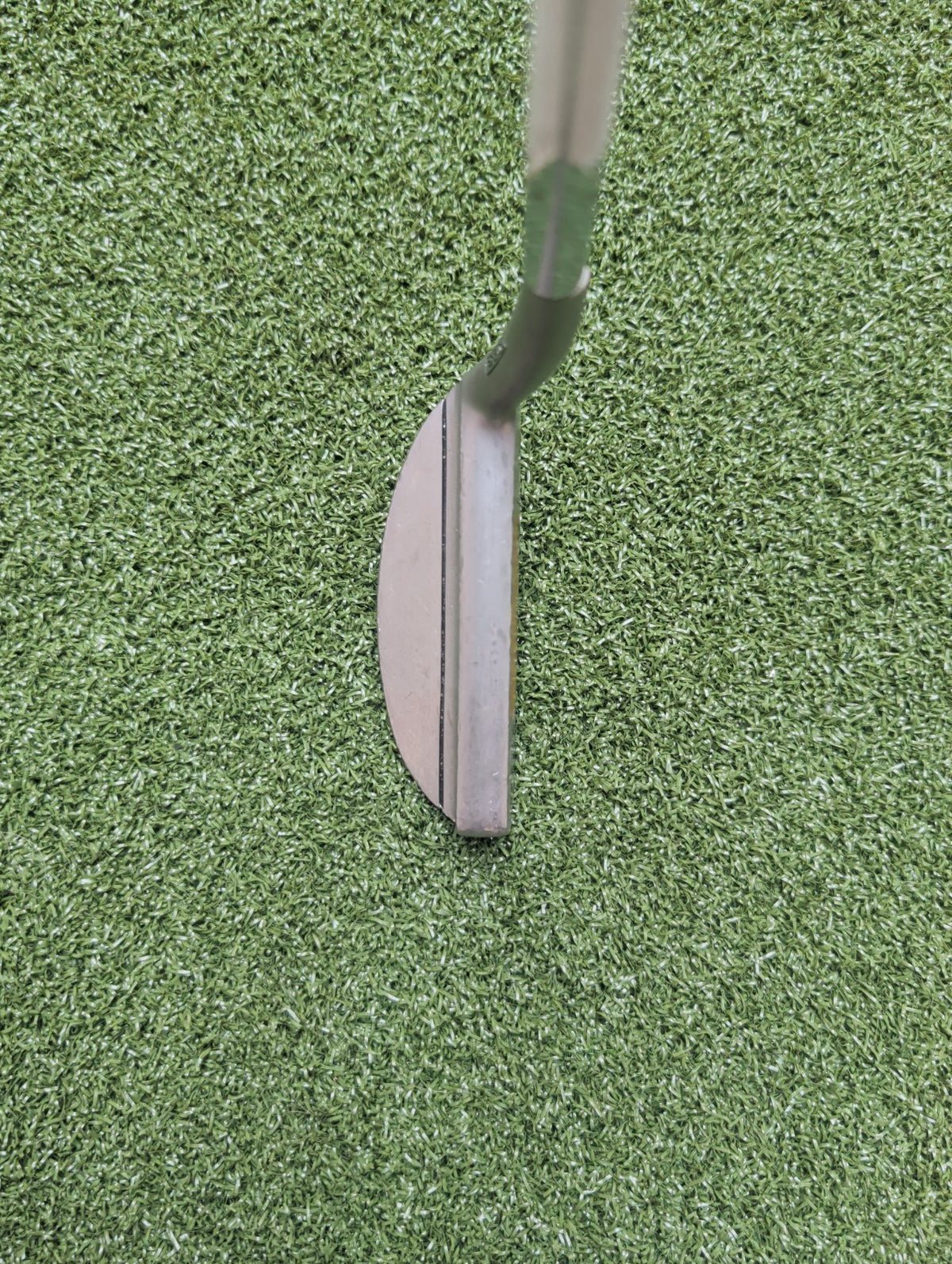 Adams Golf A7 64 Series 35 Inch Putter. Right Handed
