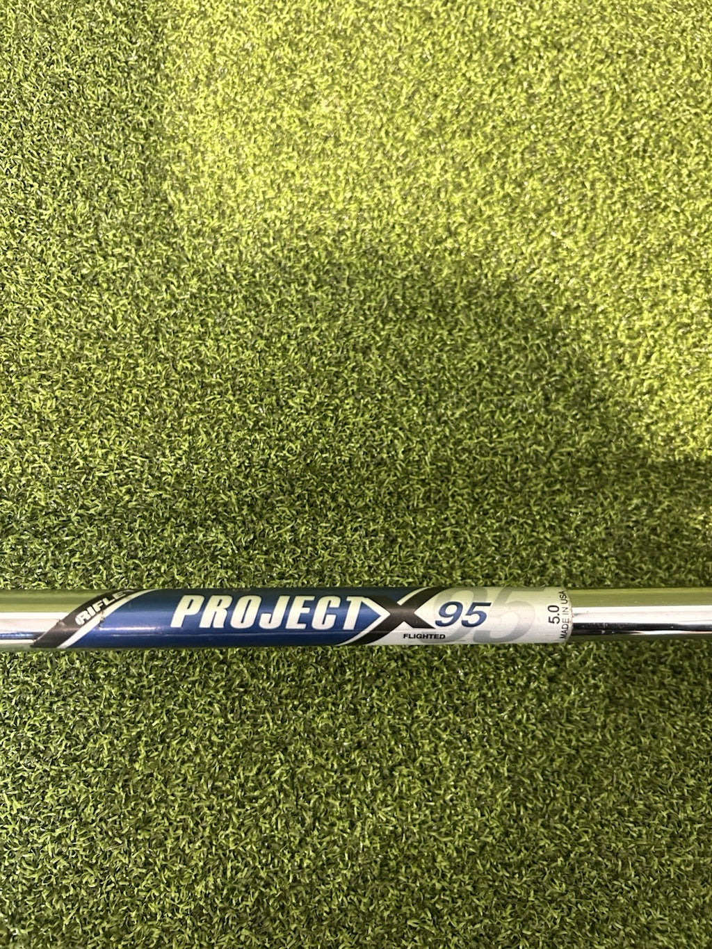 Callaway x2 hot pw pitching wedge w/ Project X 95 Gram 5.0 Senior Flex Shaft
