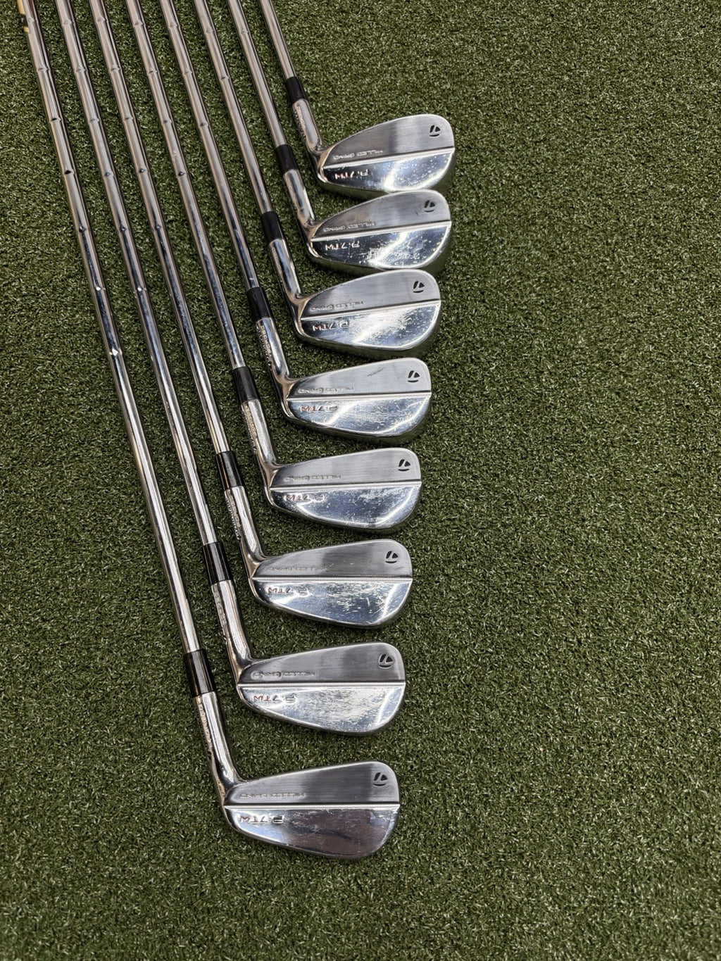 Taylormade P7TW Irons (3-P) With Dynamic Gold X100 Shafts