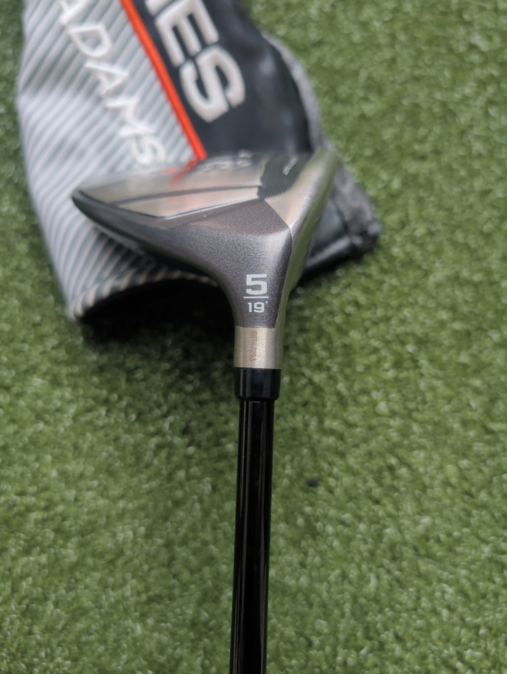 Adams 2021 Tight Lies 19* 5 Wood w/HC - 50g Senior Flex . Right Handed