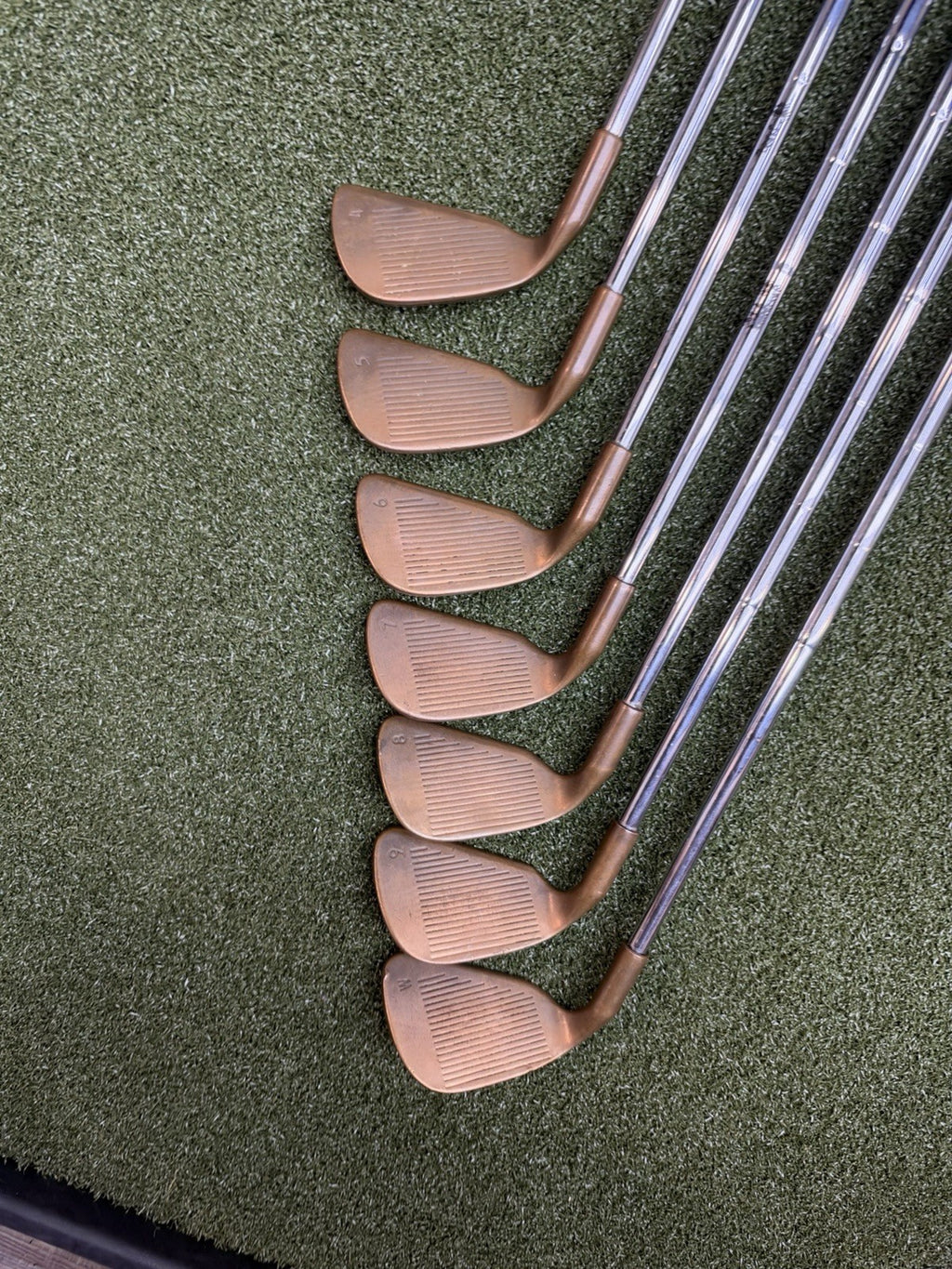 Ping Eye 2 Beryllium Copper Black Dot Iron Set (4-P) With Dynamic Gold X100U