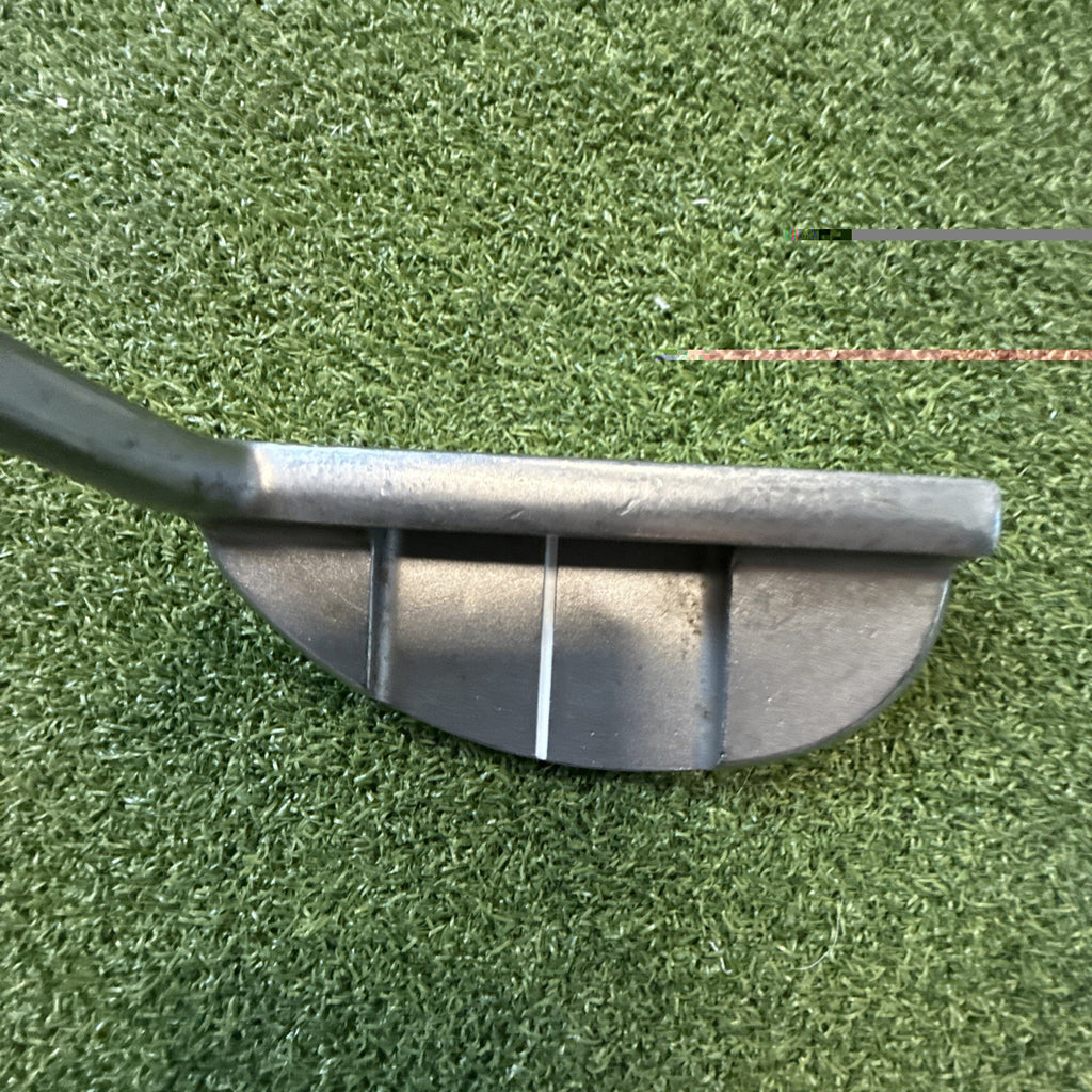 Cleveland Classic 2 Mid Mallet Putter Right Hand 35”