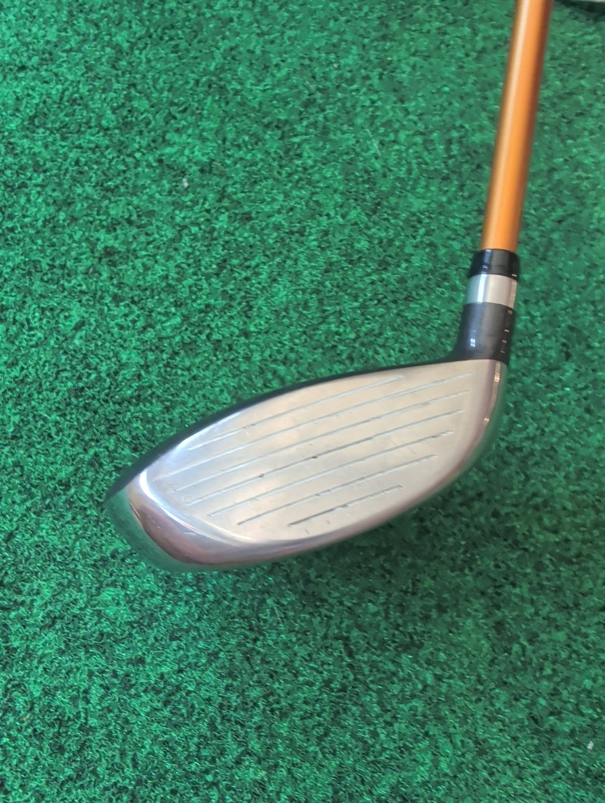 Cleveland Launcher 19 Degree Fairway Wood Regular Flex Graphite 65g Gold Shaft