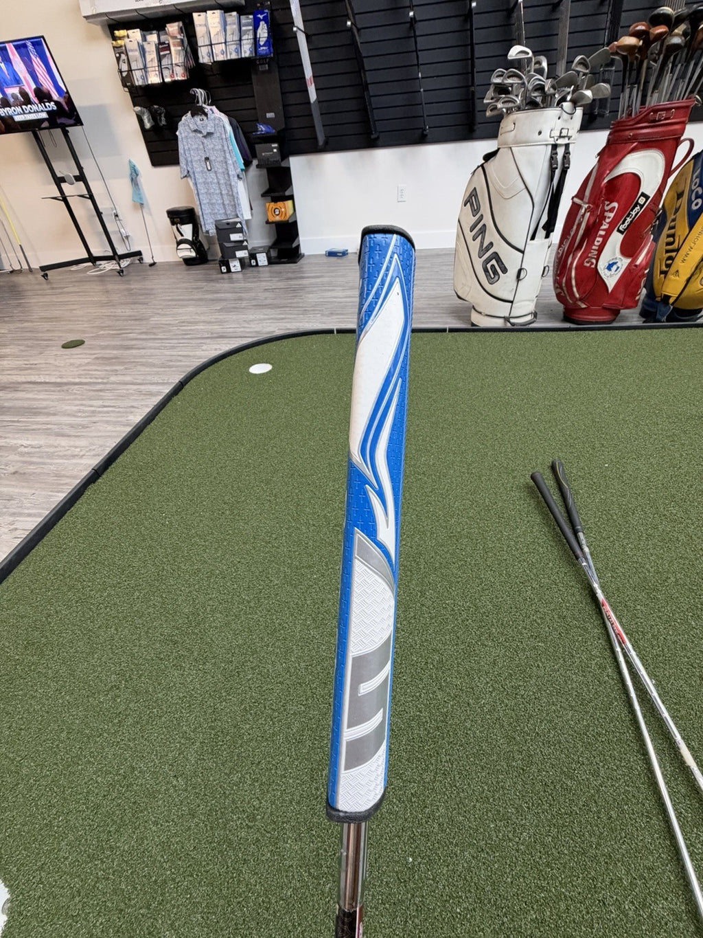 Wilson Infinite South Side Putter 35”