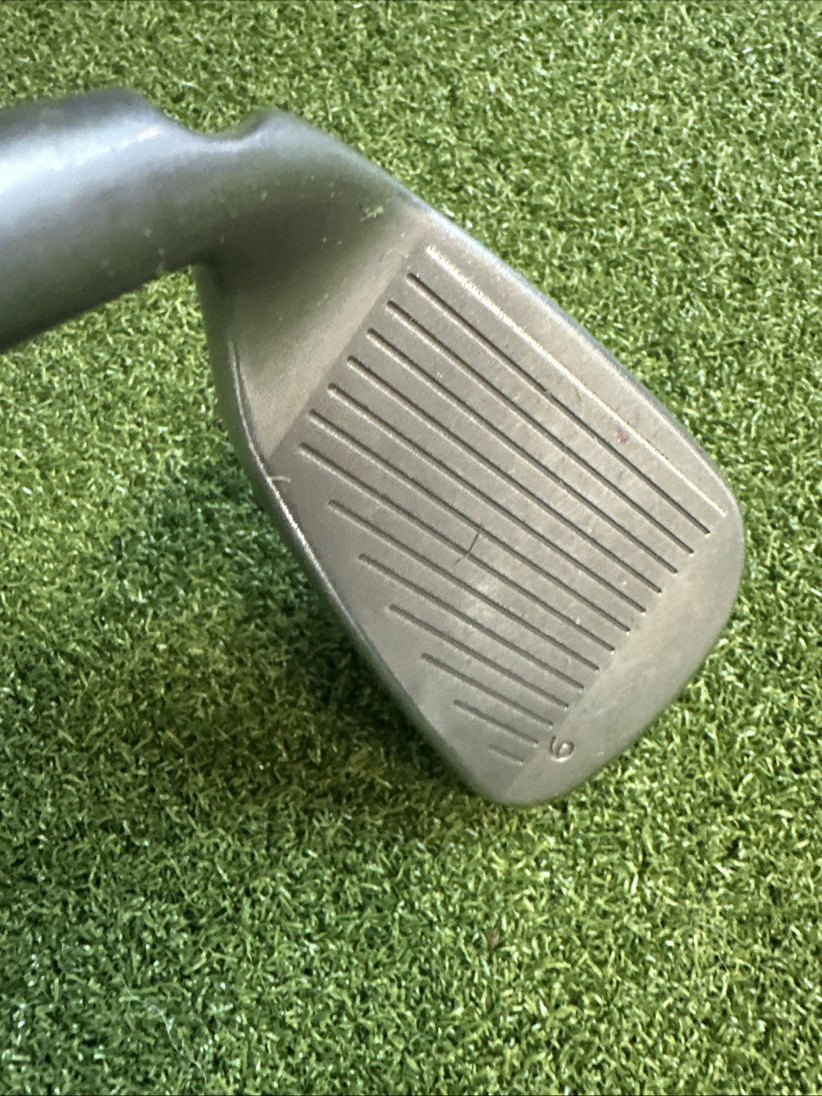 Ping G10 9 Iron Right Hand Stiff Flex 