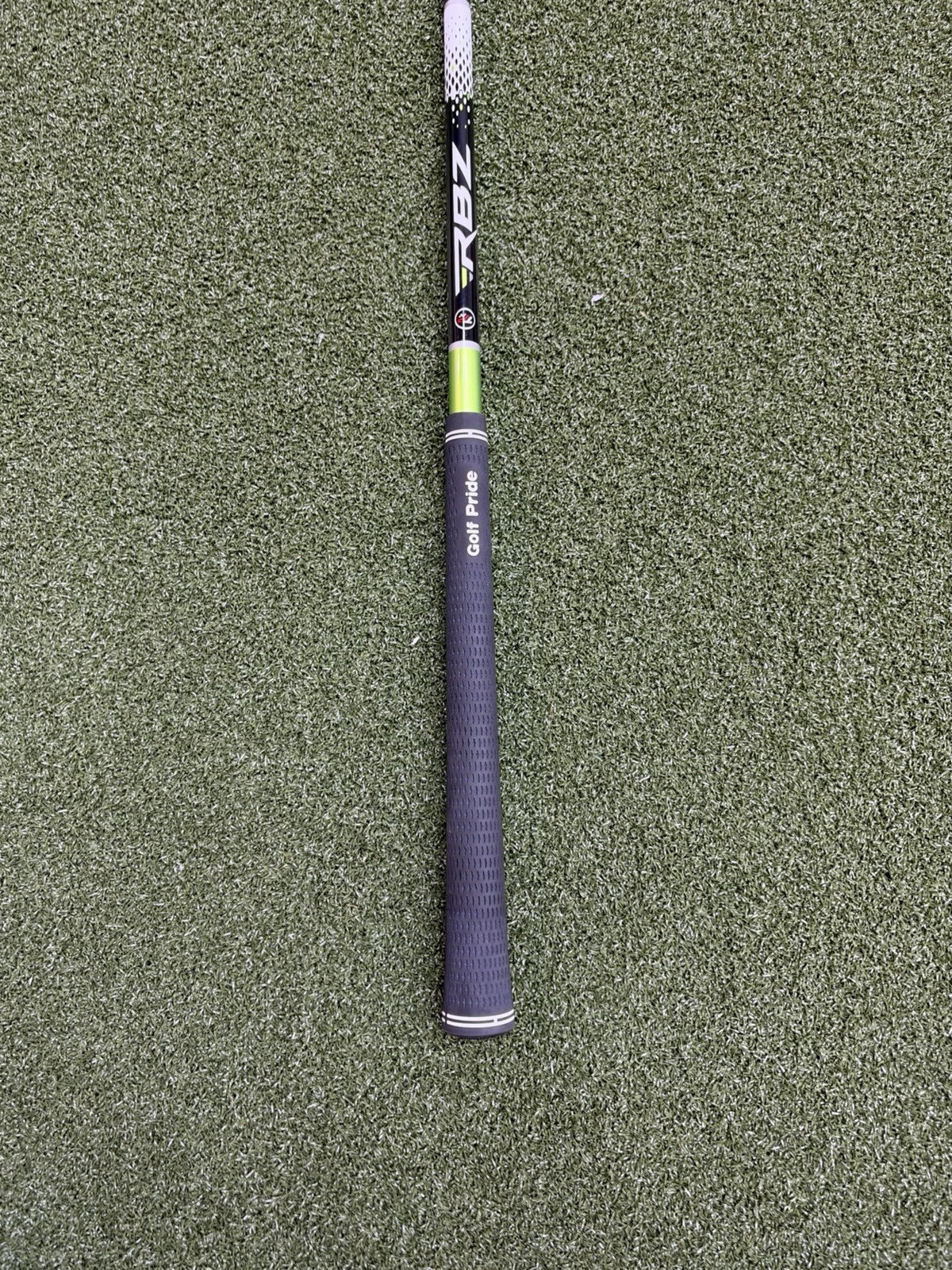 Taylormade RBZ Tour 10.5 Degree Driver With Stiff Shaft 