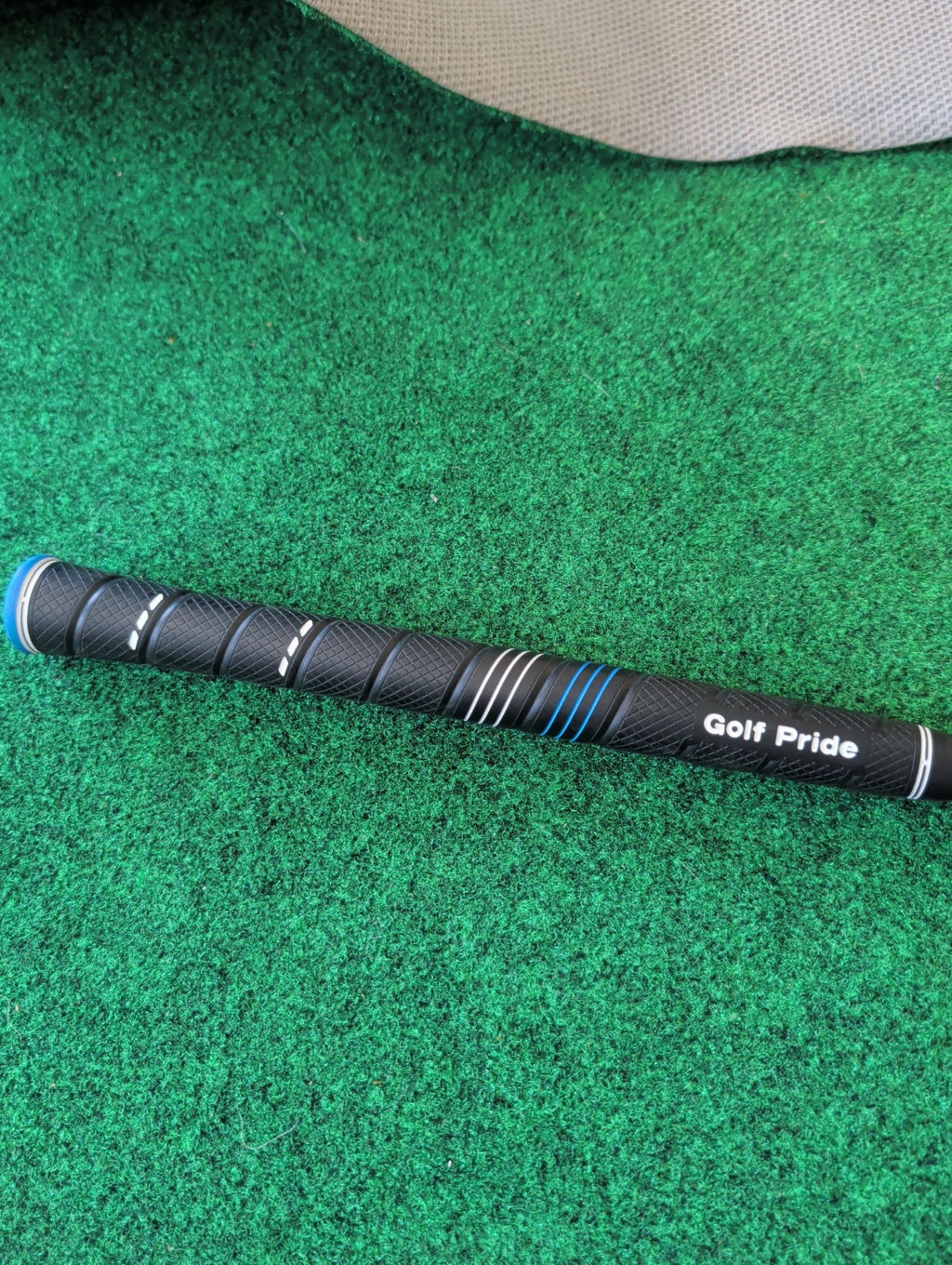 Cleveland Halo XL Full-Face 9 Iron 60g Senior Flex