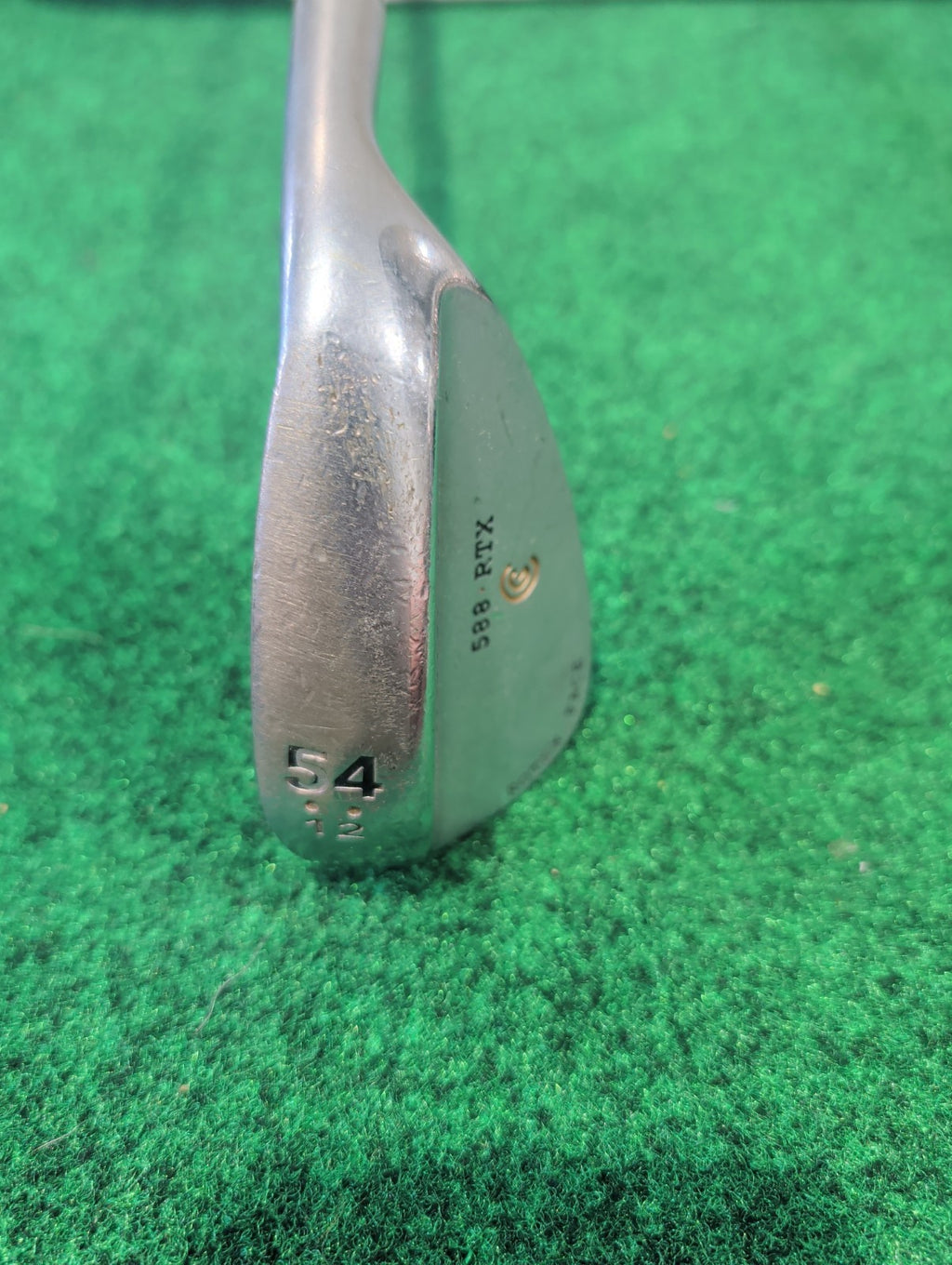 Cleveland 588 RTX 54° Wedge Regular Flex